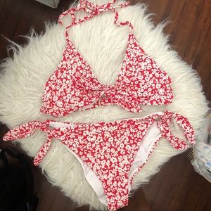 Floral red bikini set